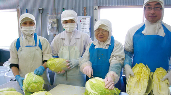 製造工場のみなさん